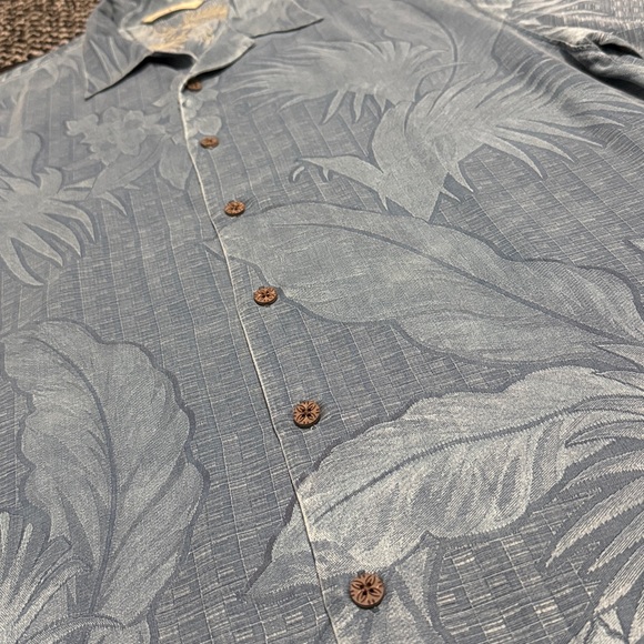 Tommy Bahama Bali Border Silk Shirt Men’s L Tropical Hawaiian Aloha Resort Pool - Picture 6 of 6